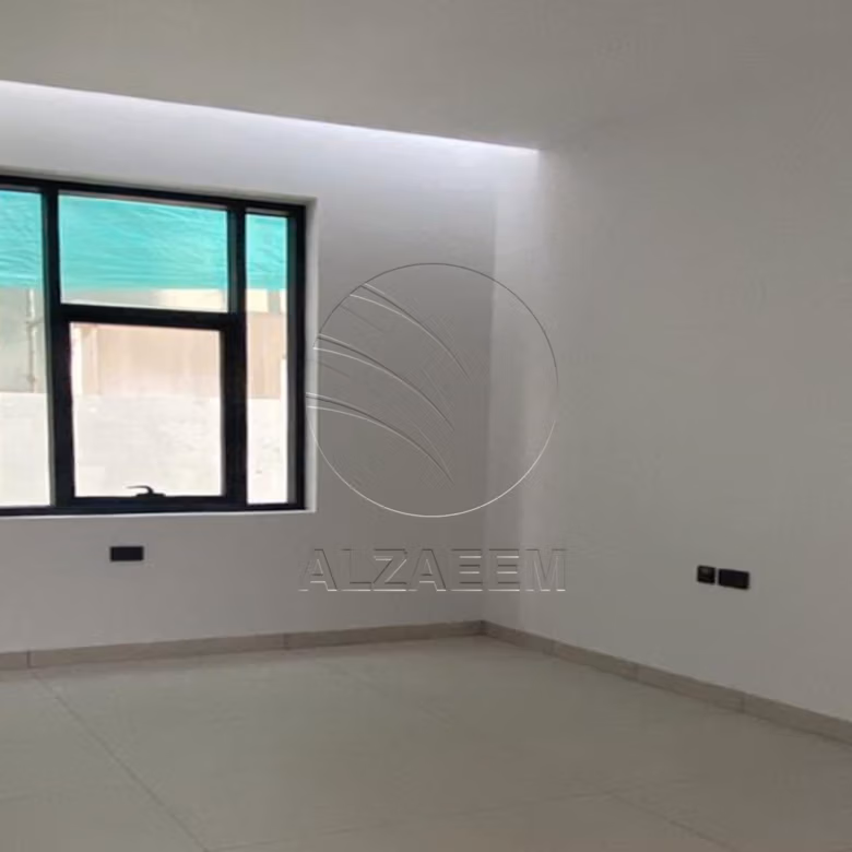 √ Landscaped Area | 6 Masters | Modern Finishing √
