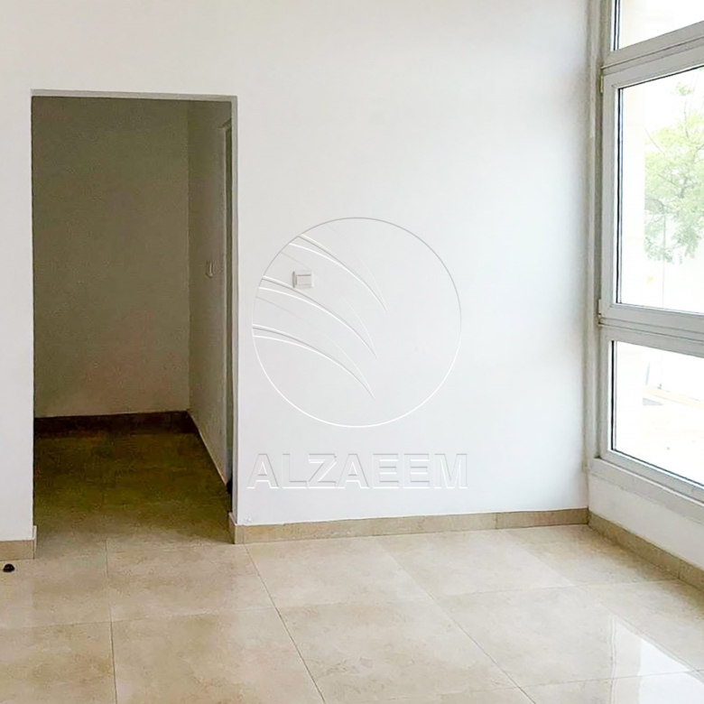 √Classic Stand Alone Villa | Near Al Ghadeer Park√