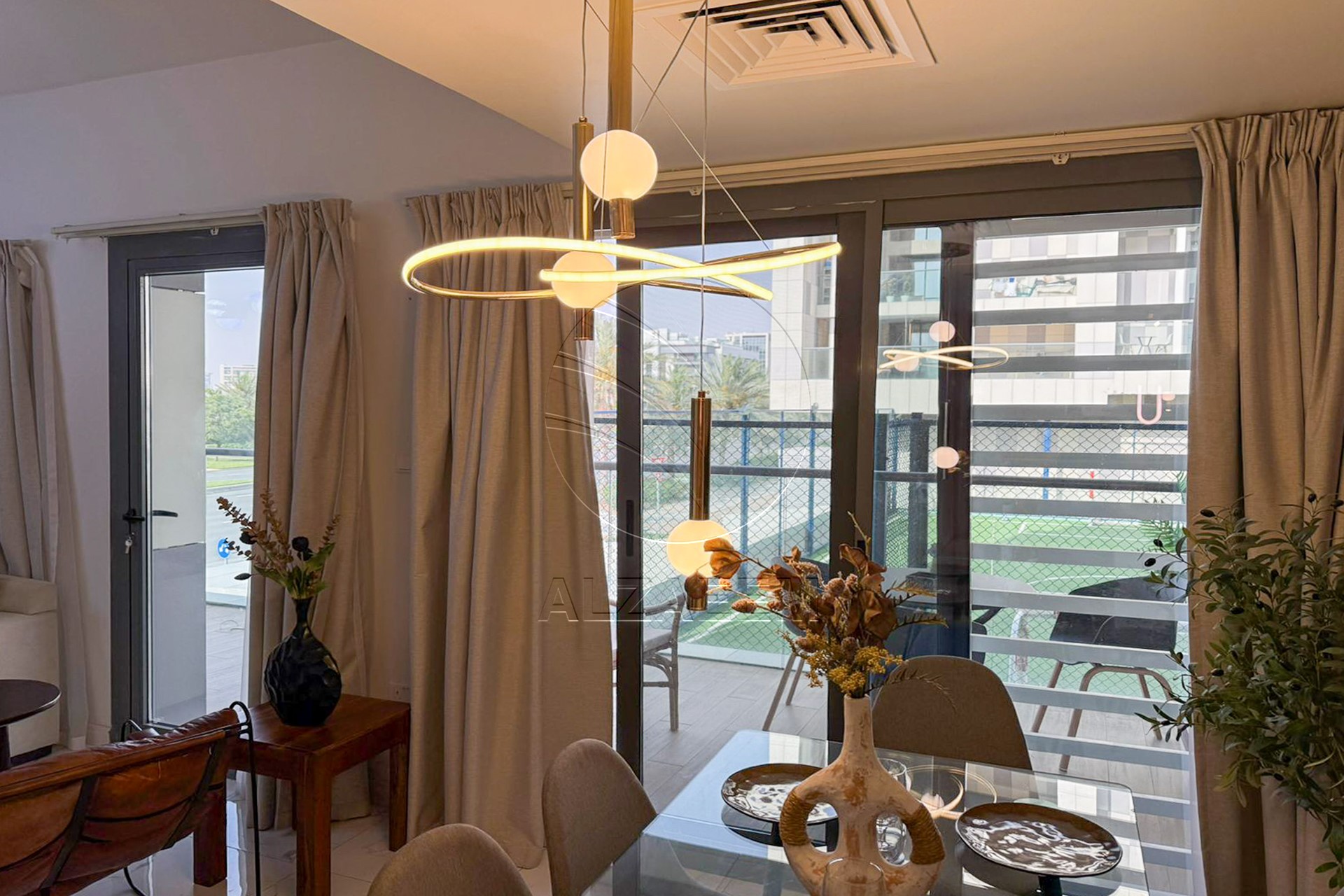 Fully Furnished | 3 Balconies | Corner | VACANT