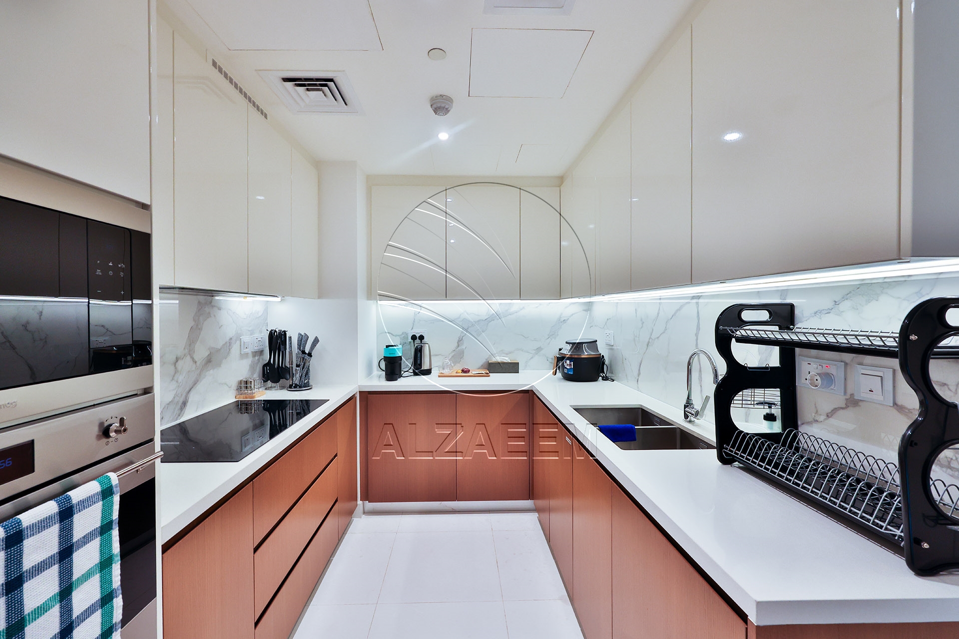 Fully Furnished | Stunning Sea View |2BR+M+Storage