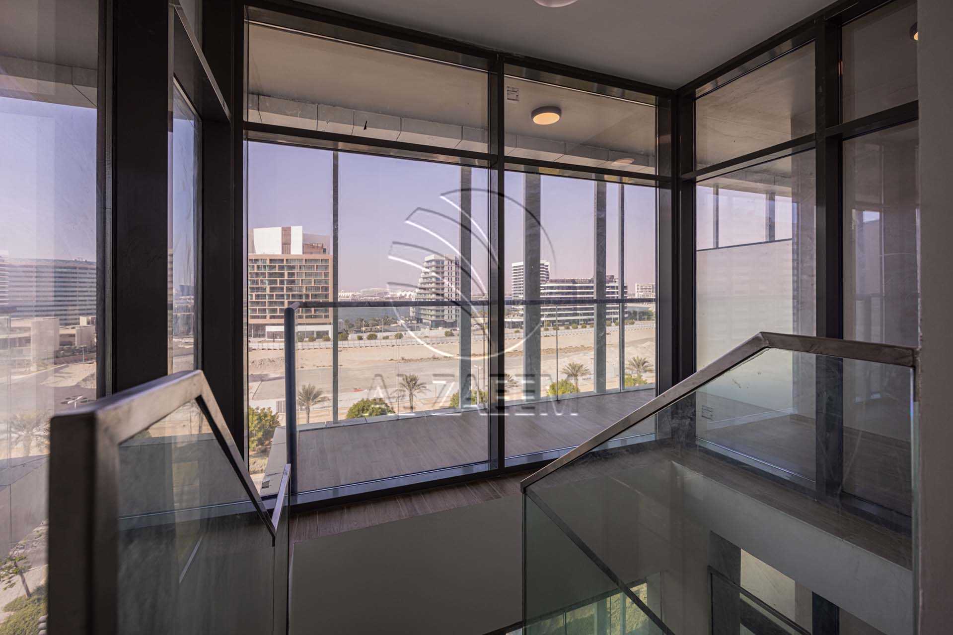 Fully Furnished Loft | Full Canal View | Rented