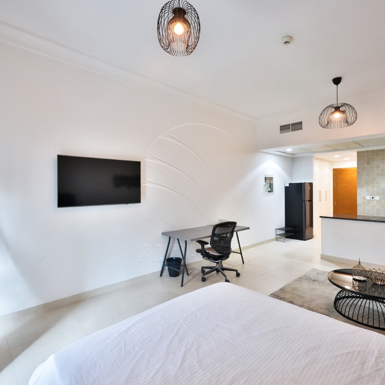 √VACANT! Furnished | Yas Water world View√