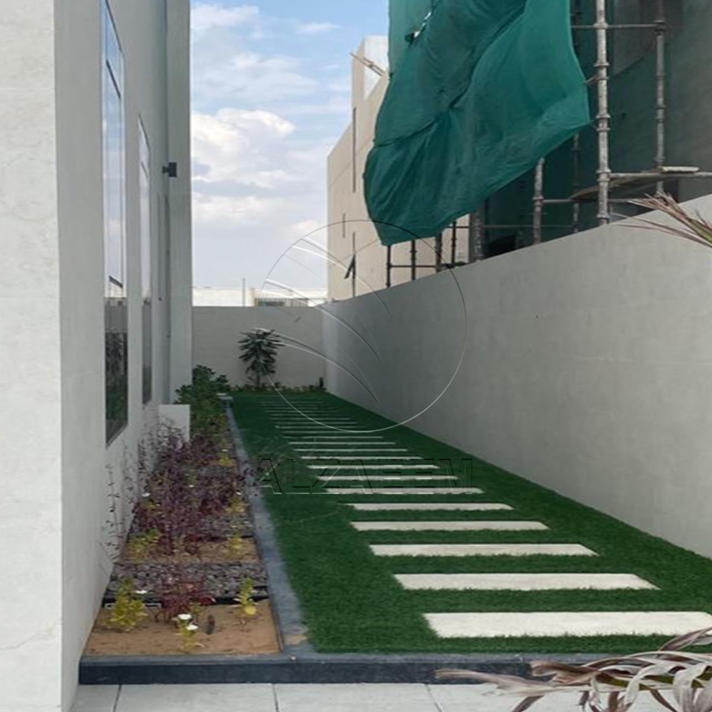 √ Landscaped Area | 6 Masters | Modern Finishing √