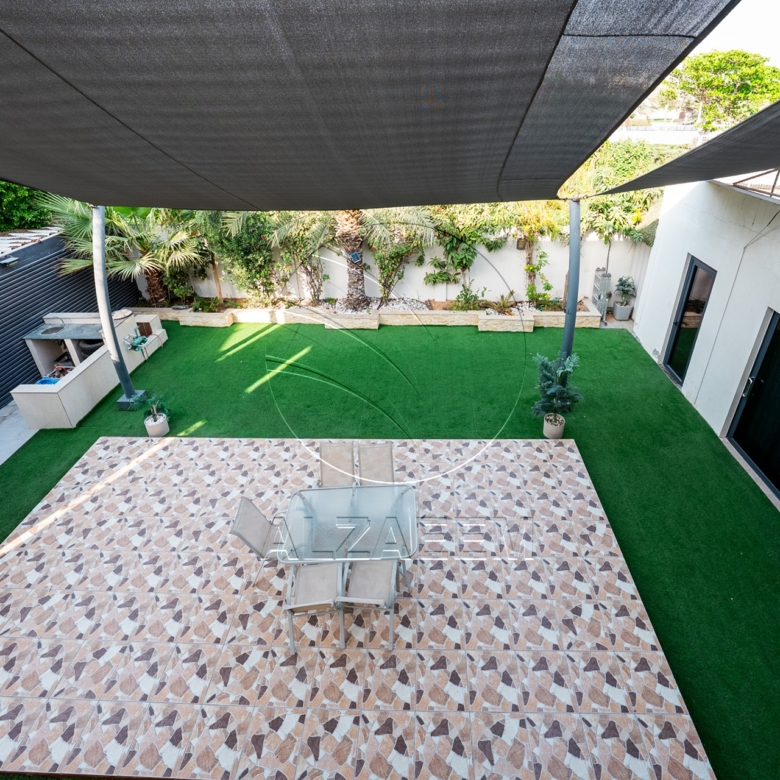 VIP | Upgraded Villa | Corner Single Row | Jacuzzi