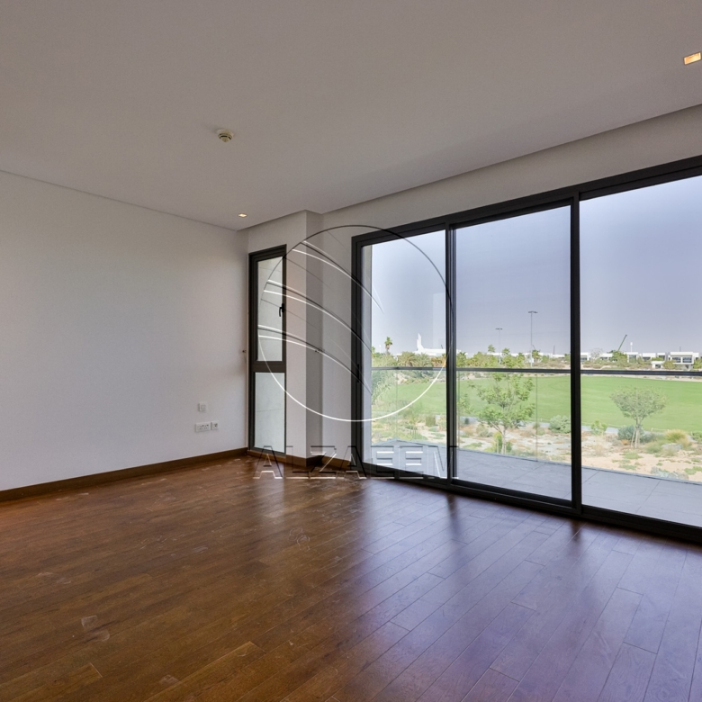 Golf Course View Villa + 1047Sqm Landscaped Plot
