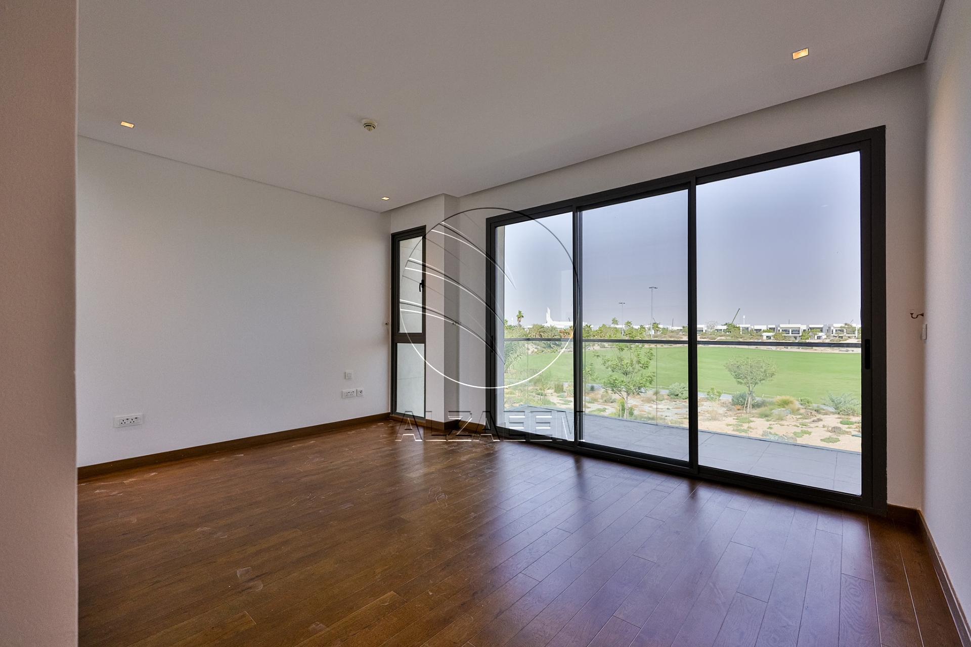 Golf Course View Villa + 1047Sqm Landscaped Plot