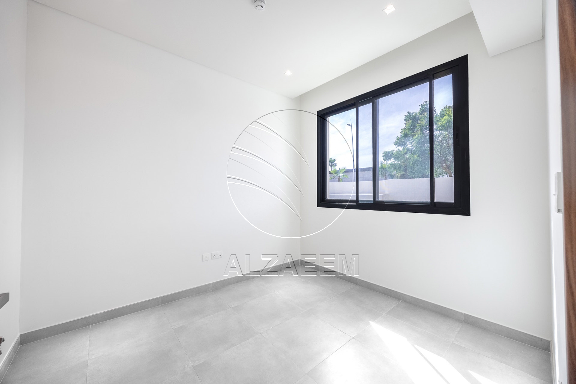 Single Row Near Golf Course | Type X | VACANT