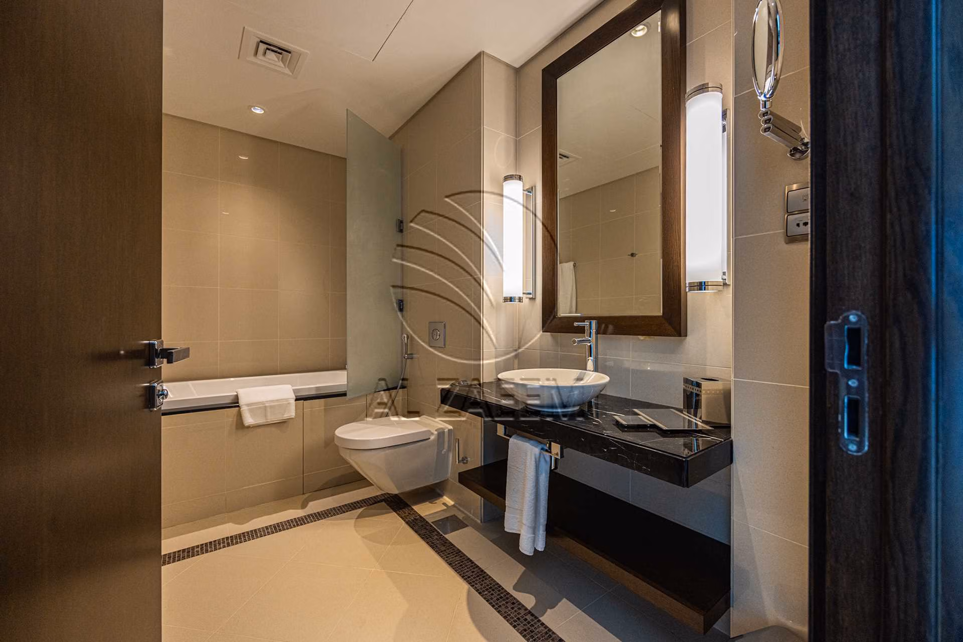 √Furnished Unit | Luxury Living | Lovely View√