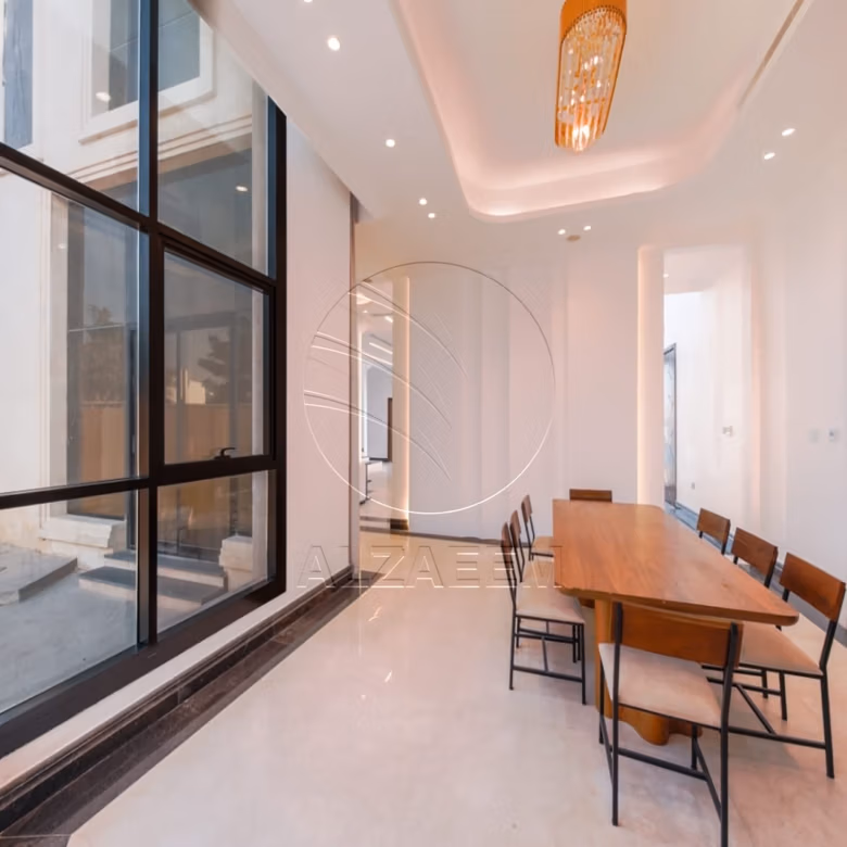 √Luxuriously Furnished |Private Pool and 2 Majlis√