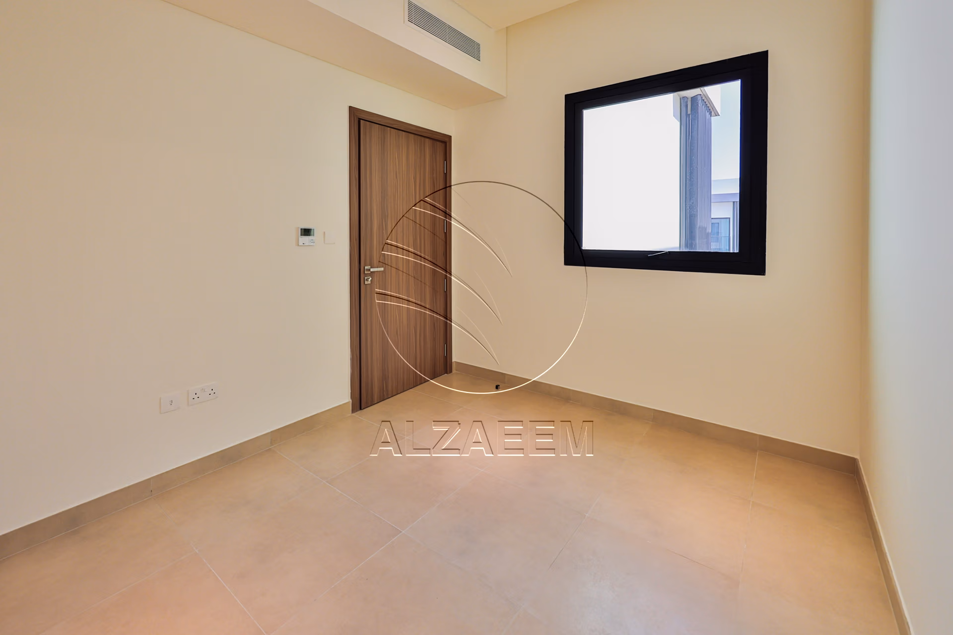 √Corner Single Row! Biggest 2BR Plot in Yas Acres√