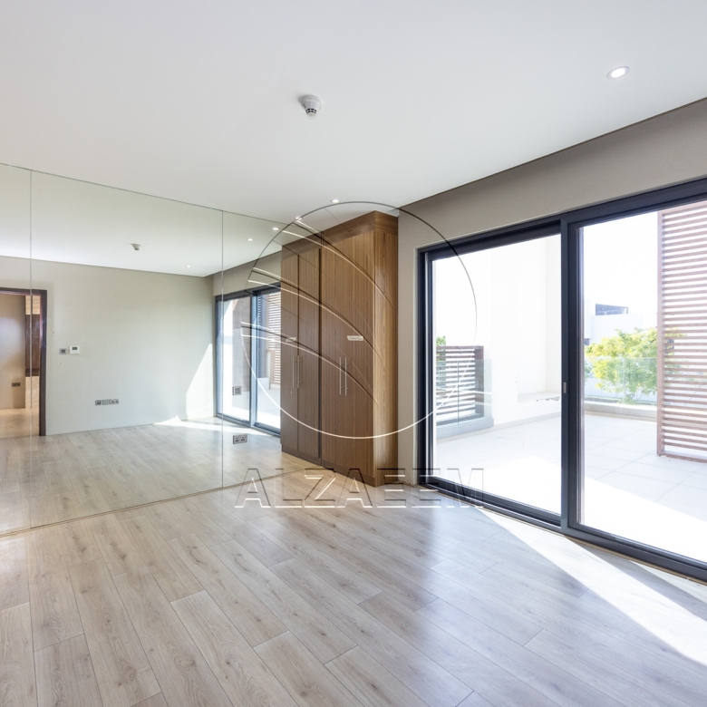 VACANT Single Row | Big Backyard | Upto 3 Payments