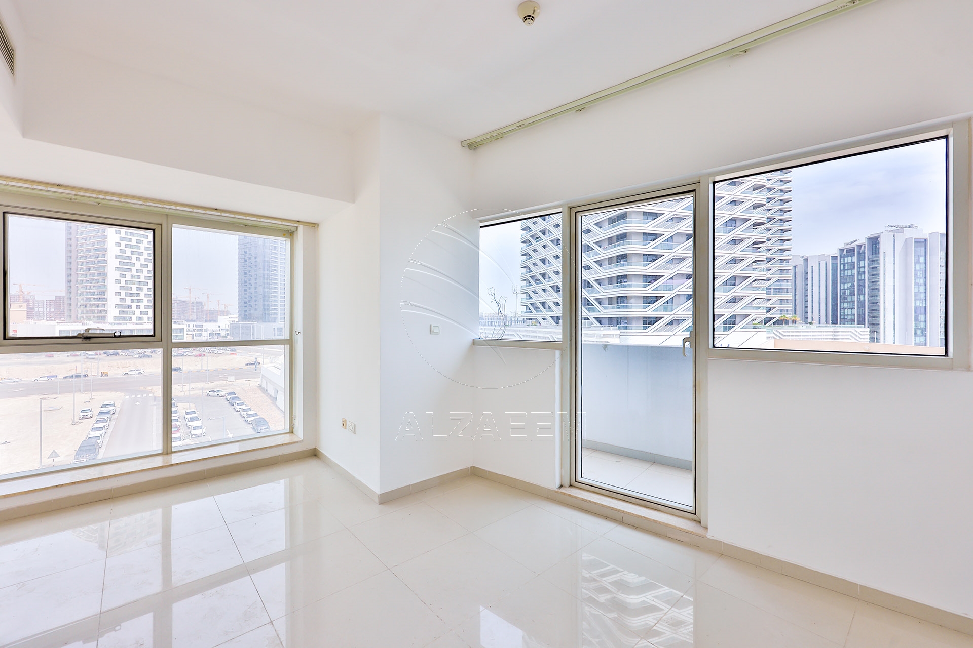 VACANT and Exclusive | Sea View | Big Balcony
