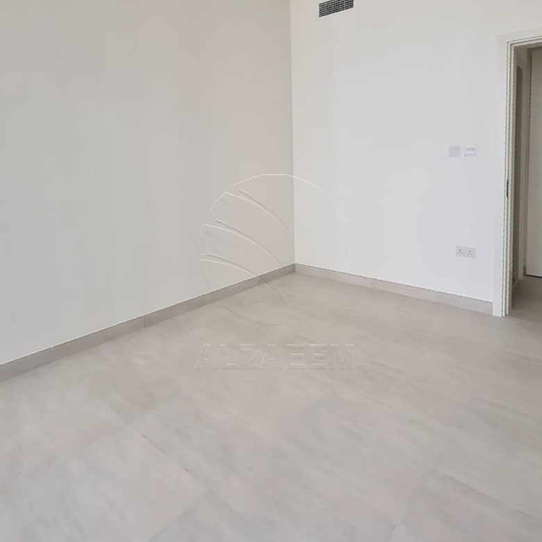 √ Waterfront Views | High Level and Vacant Unit √