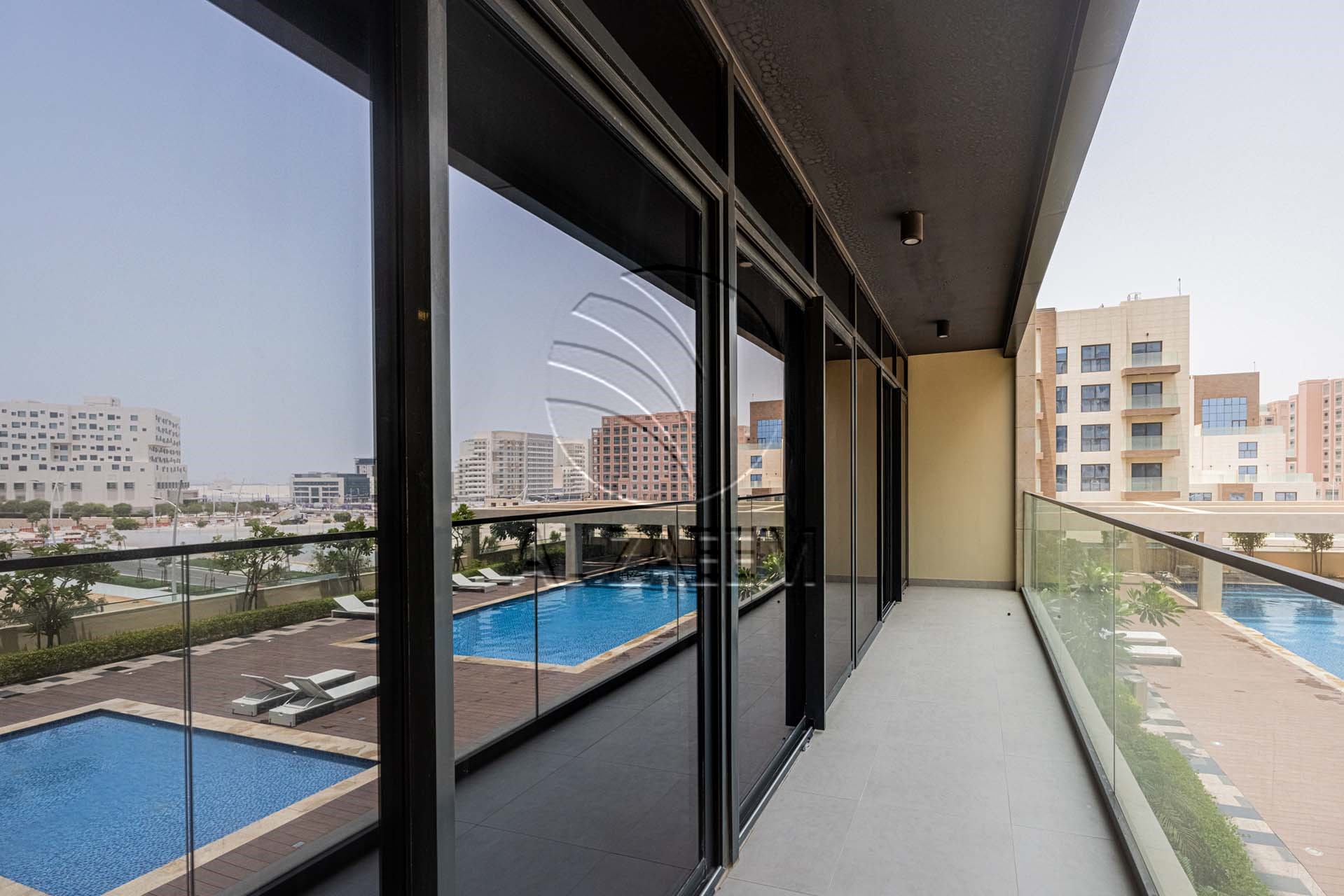 Vacant | DUPLEX | Facing The Pool | 4 payments