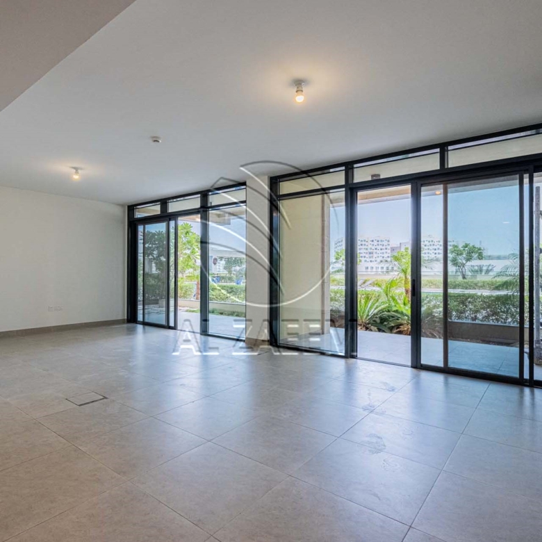 Vacant | DUPLEX | Facing The Pool | 4 payments