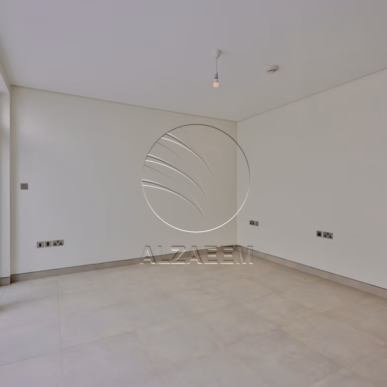 √ Luxurious Sea View Simplex Townhouse | VACANT √