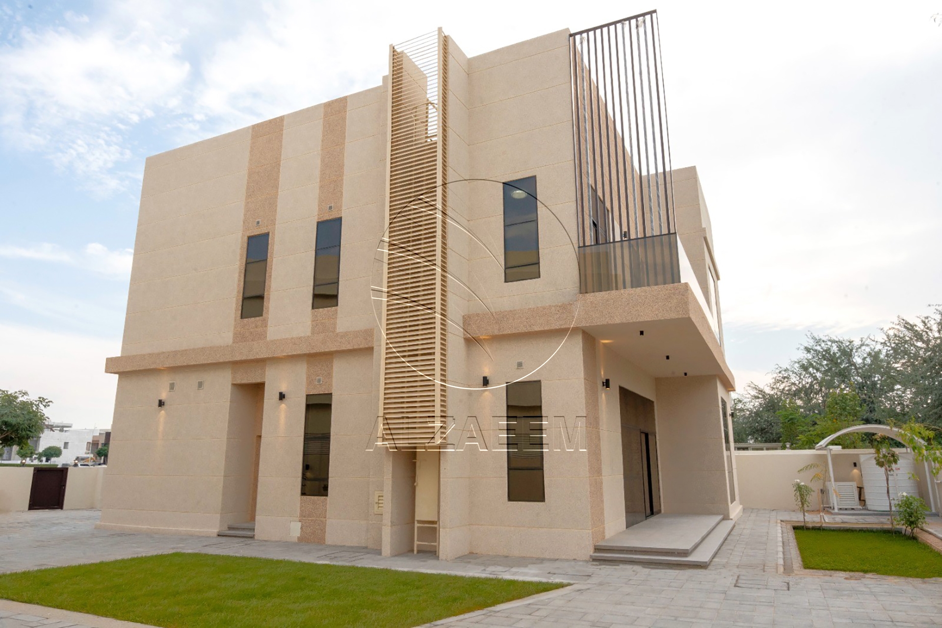 √Brand New Single Row Modern Villa! Spacious Plot√