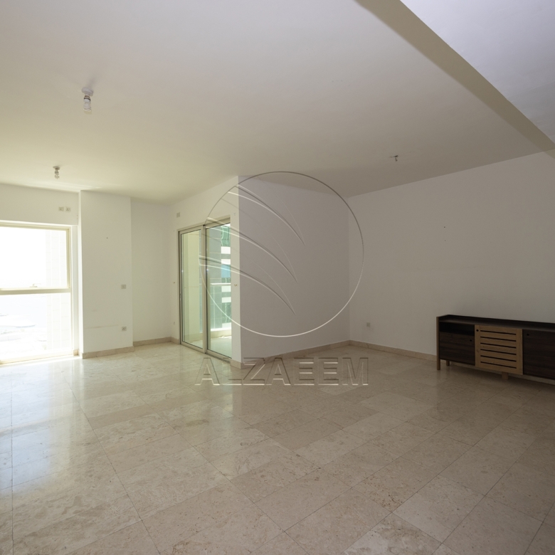 Vacant | High Level ! 3BR + Maid | Sea View