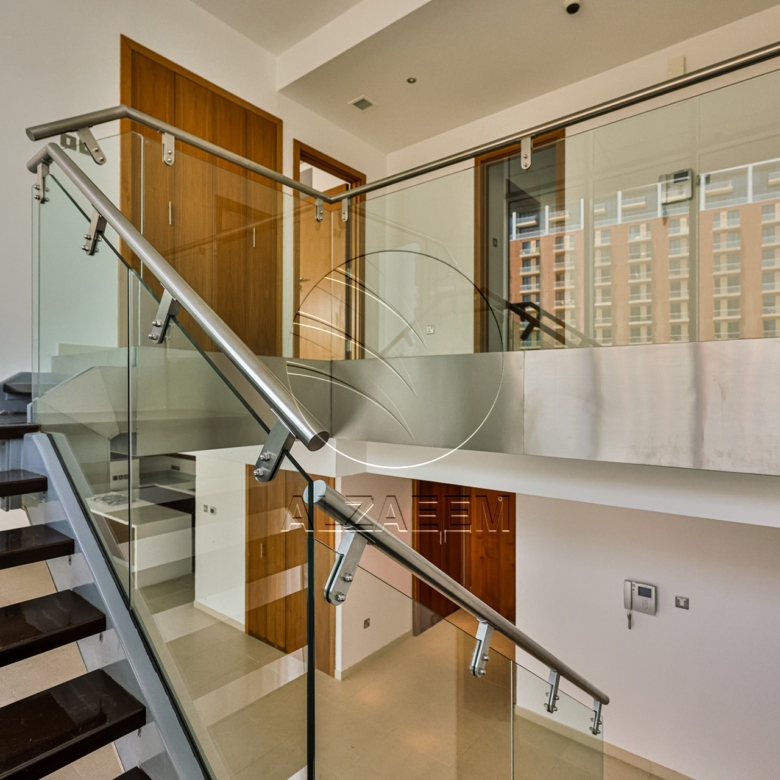 Waterfront | Spacious Deck overlooking the Marina