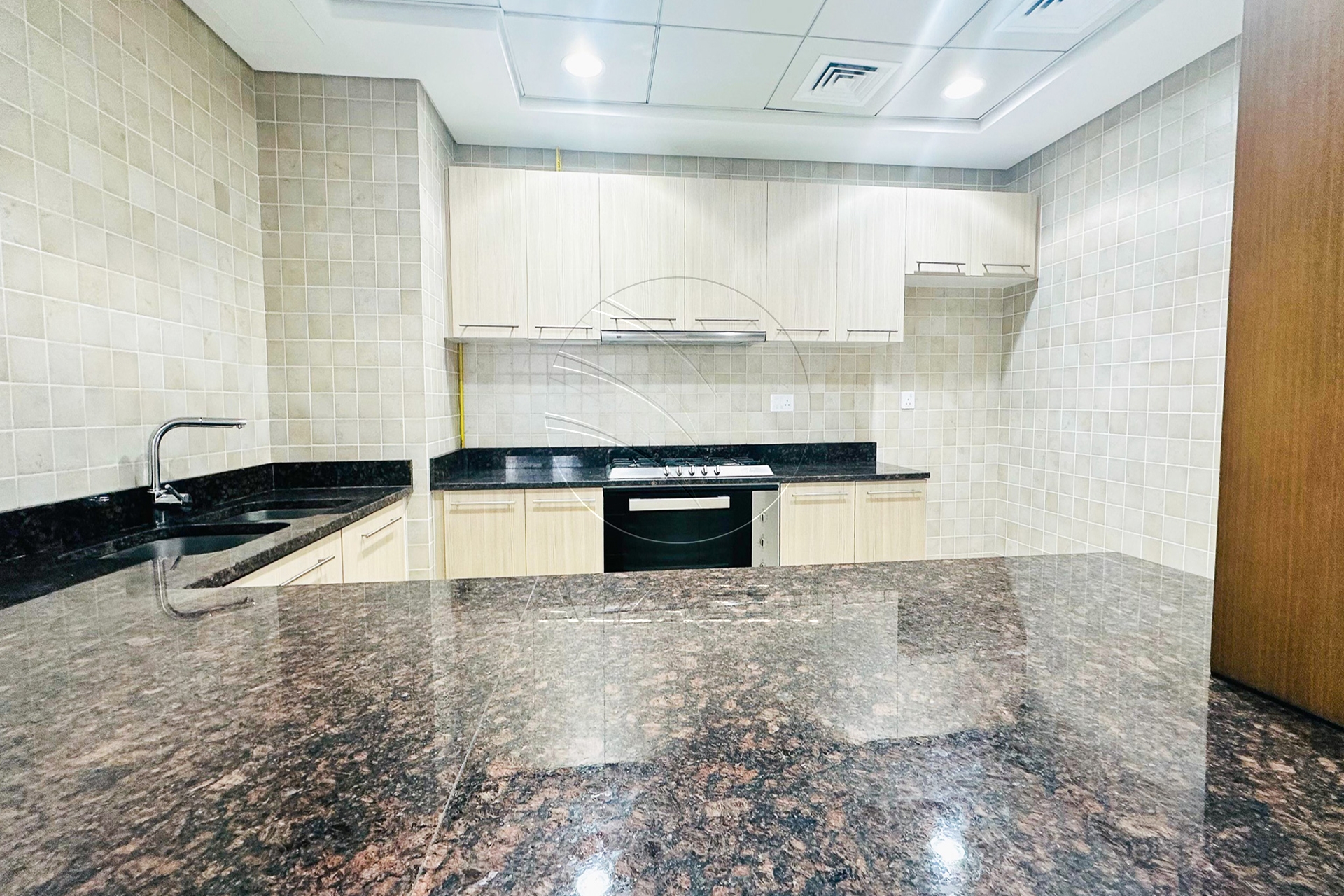 Partial Sea and Golf View | Corner Unit | HOT