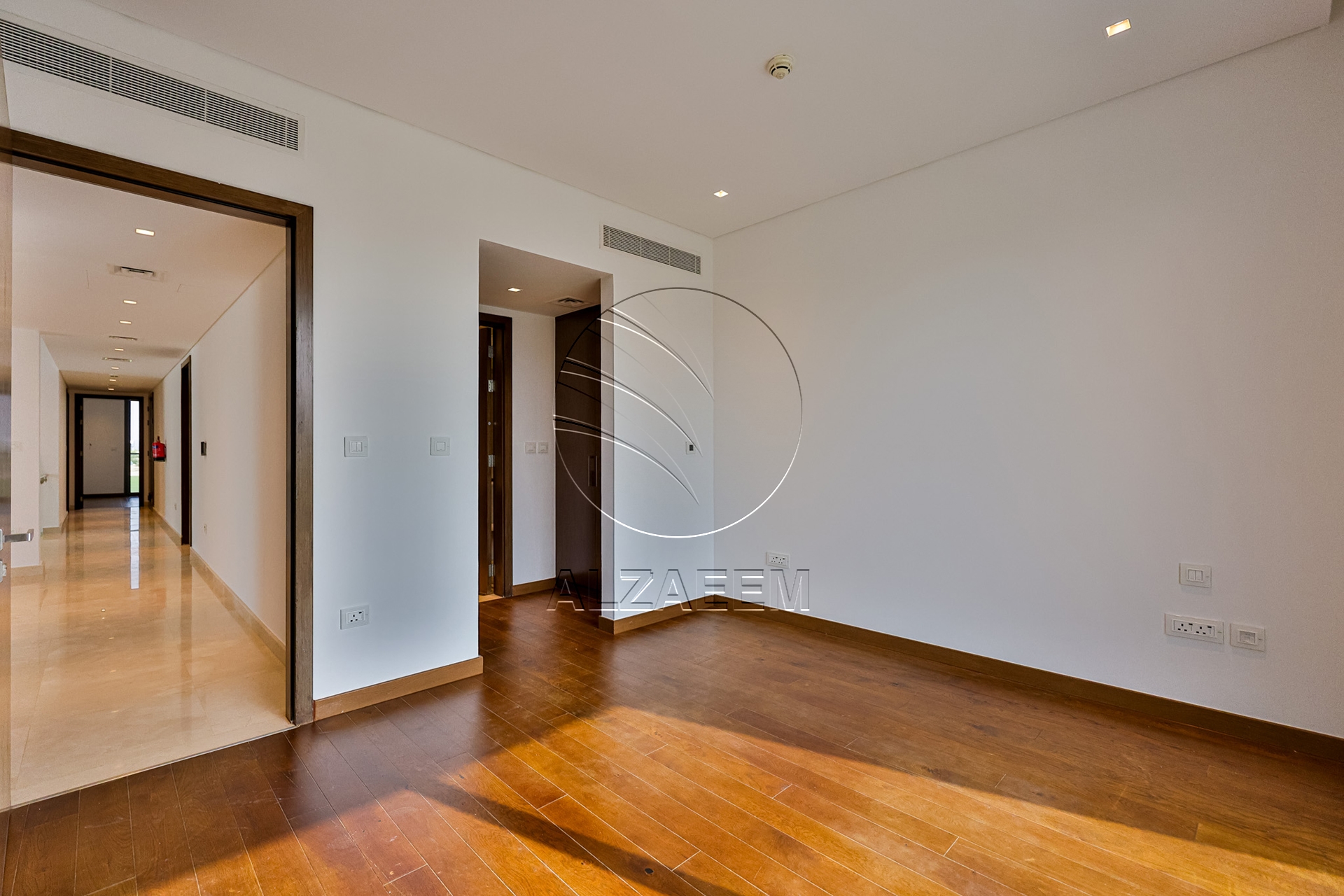Golf Course View Villa + 1047Sqm Landscaped Plot