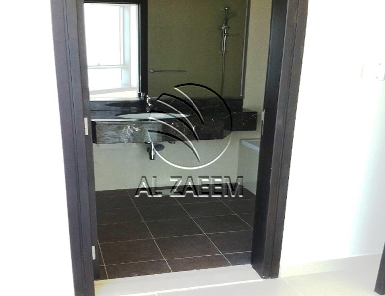 Partial Sea View | High Level | Vacant