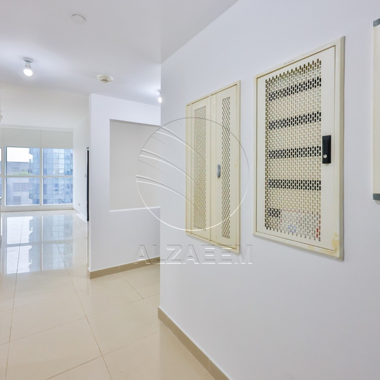 VACANT | 2 Payments | Urban View