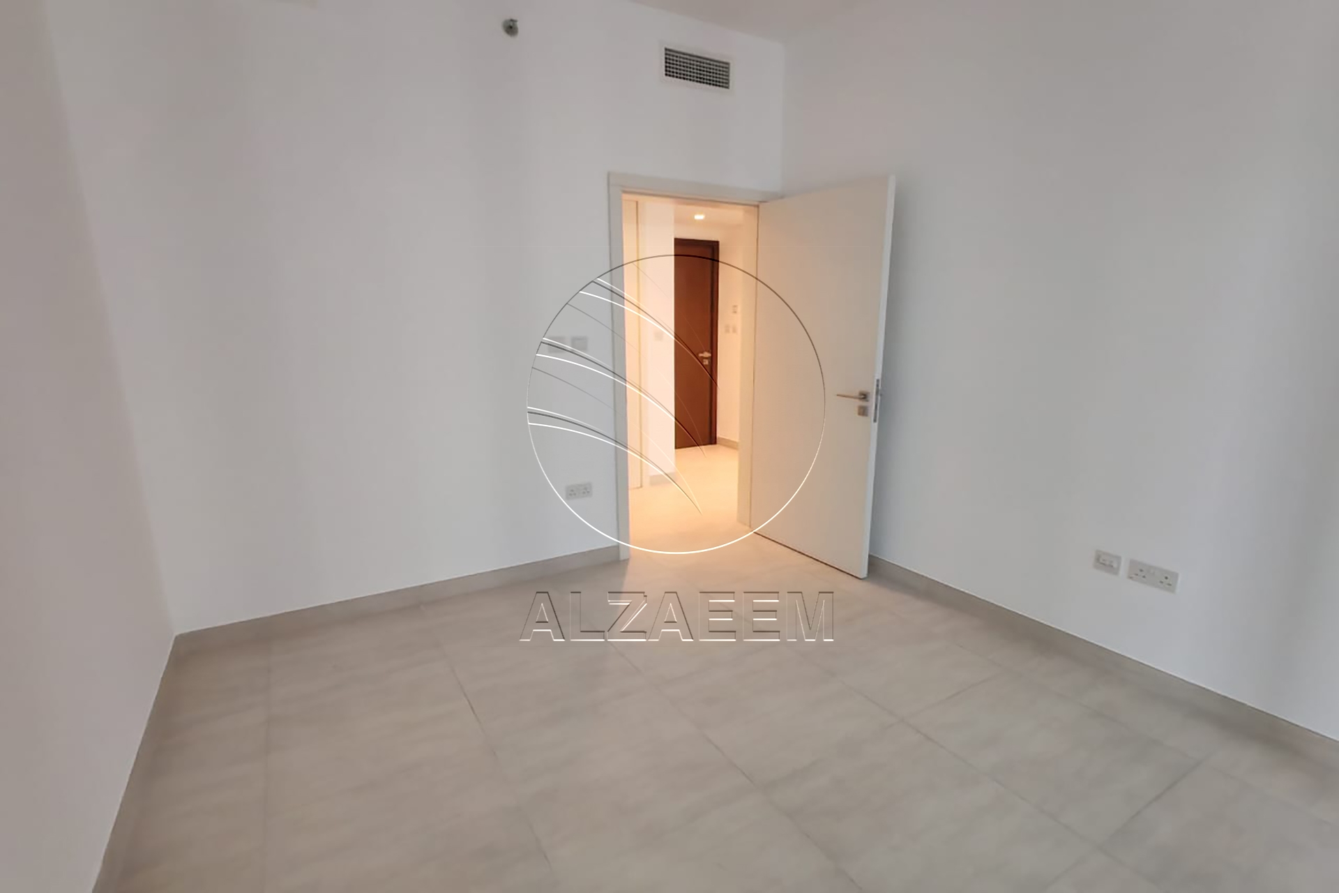 High Floor | Up to 4 Payments | Prime Location