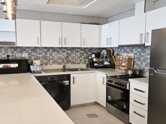 √ Fully Furnished Unit Perfect for End Use √