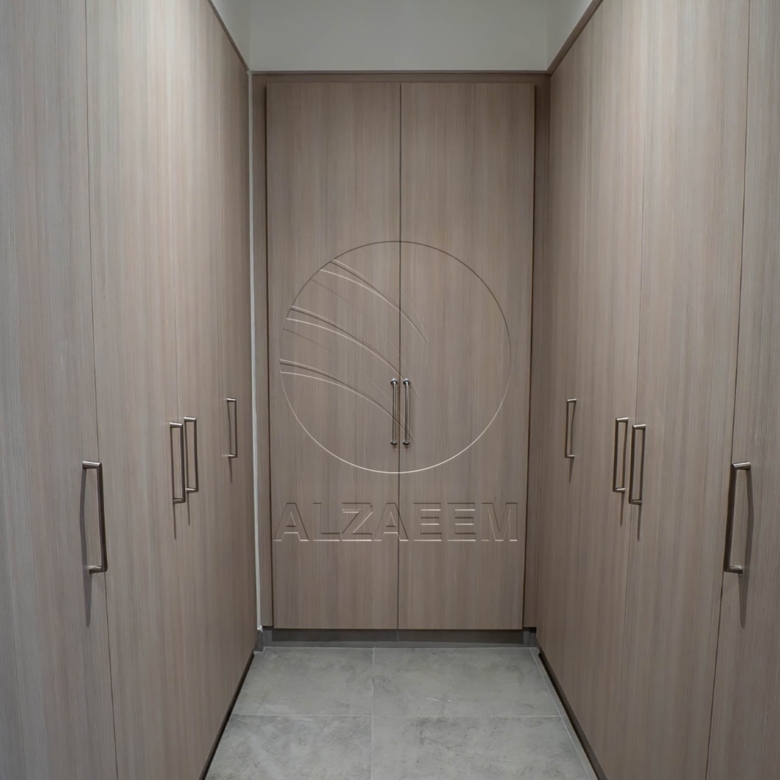 High Quality Upgraded Villa | Single Row | VACANT