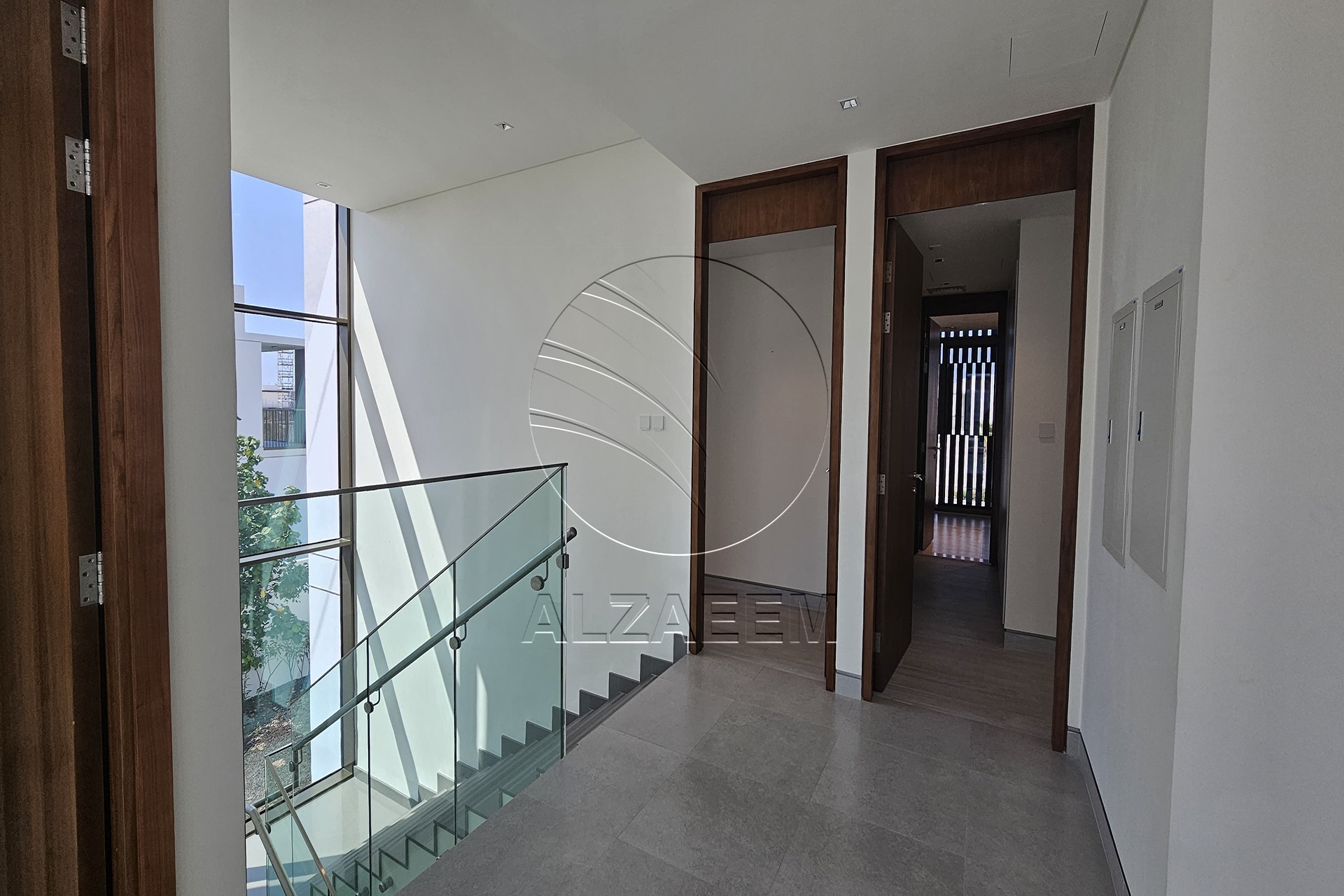 Stunning Location | 4BR+M+D | Vacant Soon!
