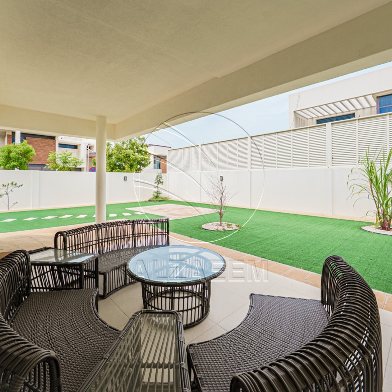 √Landscaped Garden | Furnished | T3-C1 | Corner√