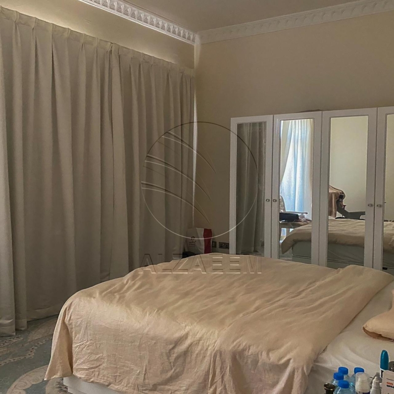√ Tenanted Villa Opposite the Community Center √