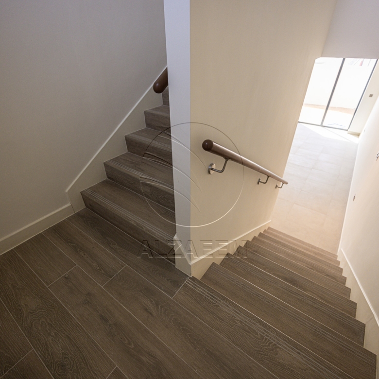 VACANT! 3BR TH | Prime Location | Modern Design
