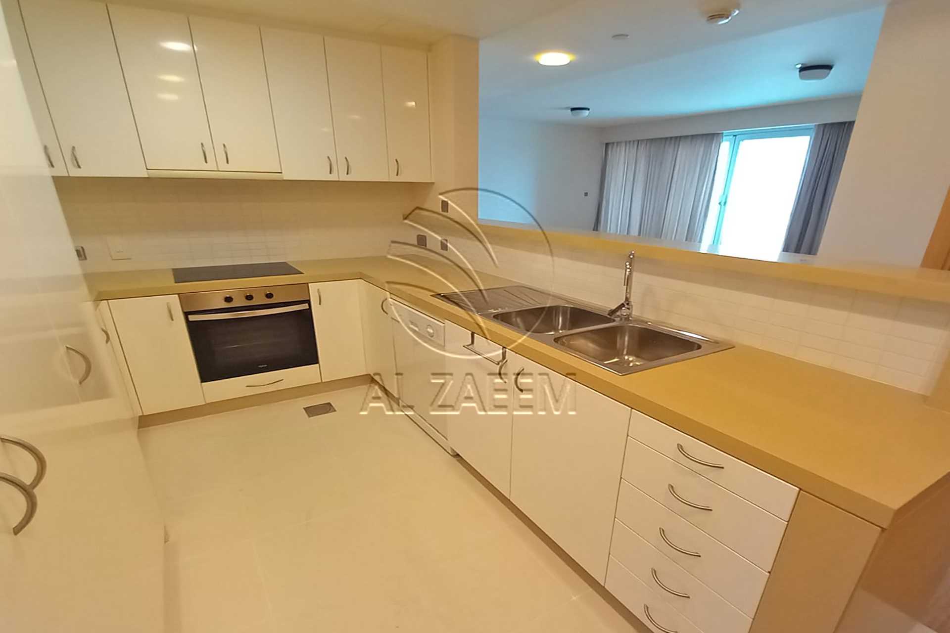 High Level Unit | Tenanted | Urban View