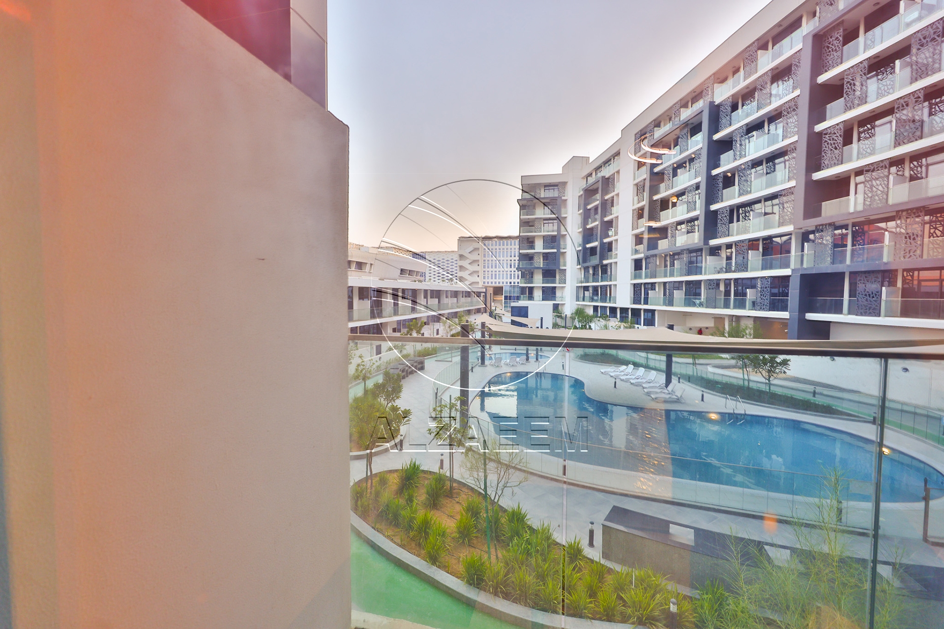 √Furnished | Middle Floor | Prime Location√