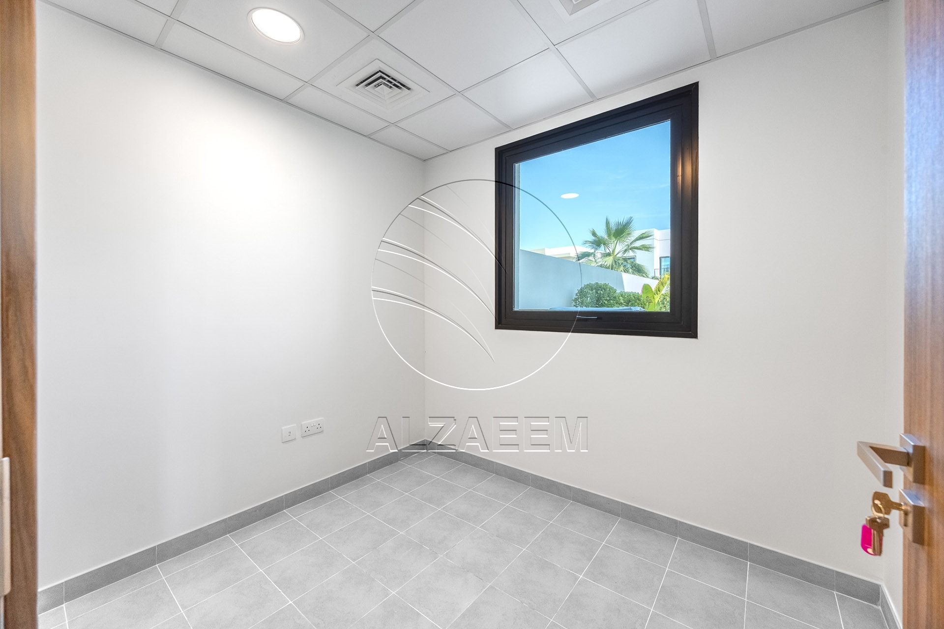 Single Row Near Golf Course | Type X | VACANT