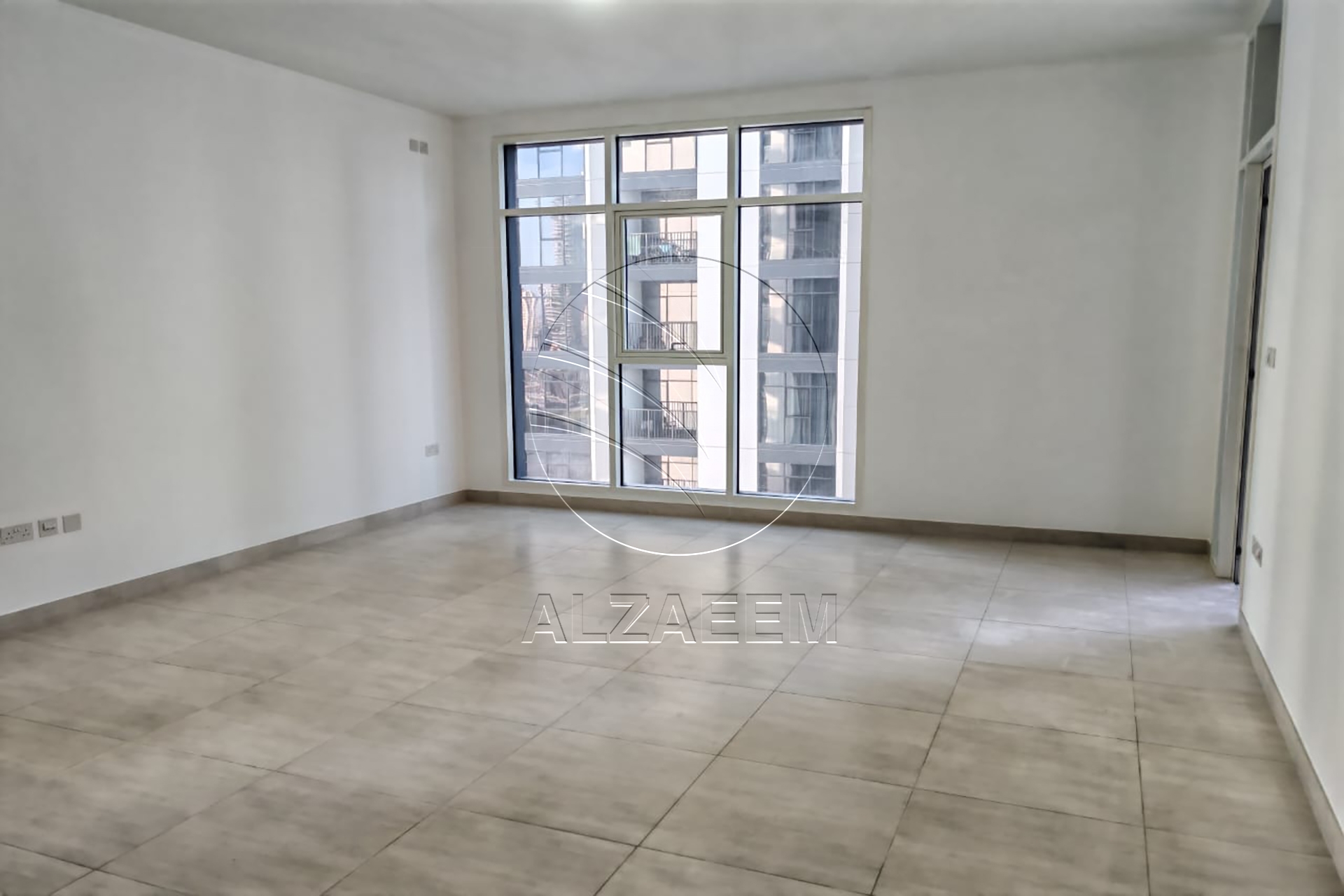 High Floor | Up to 4 Payments | Prime Location