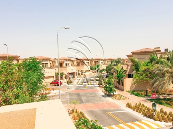 Single Row | 4BR Villa | Pool and Garden