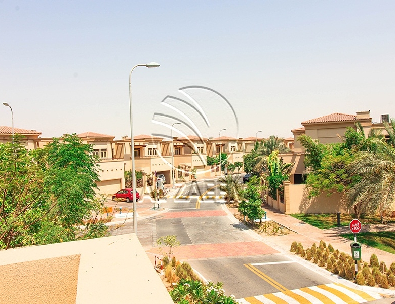 Single Row | 4BR Villa | Pool and Garden
