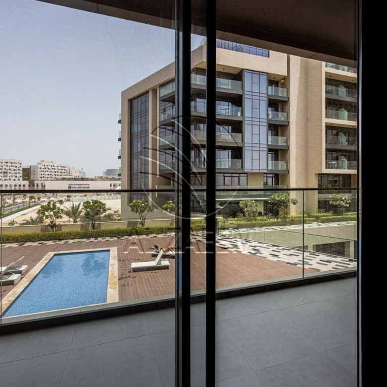 Vacant | DUPLEX | Facing The Pool | 4 payments