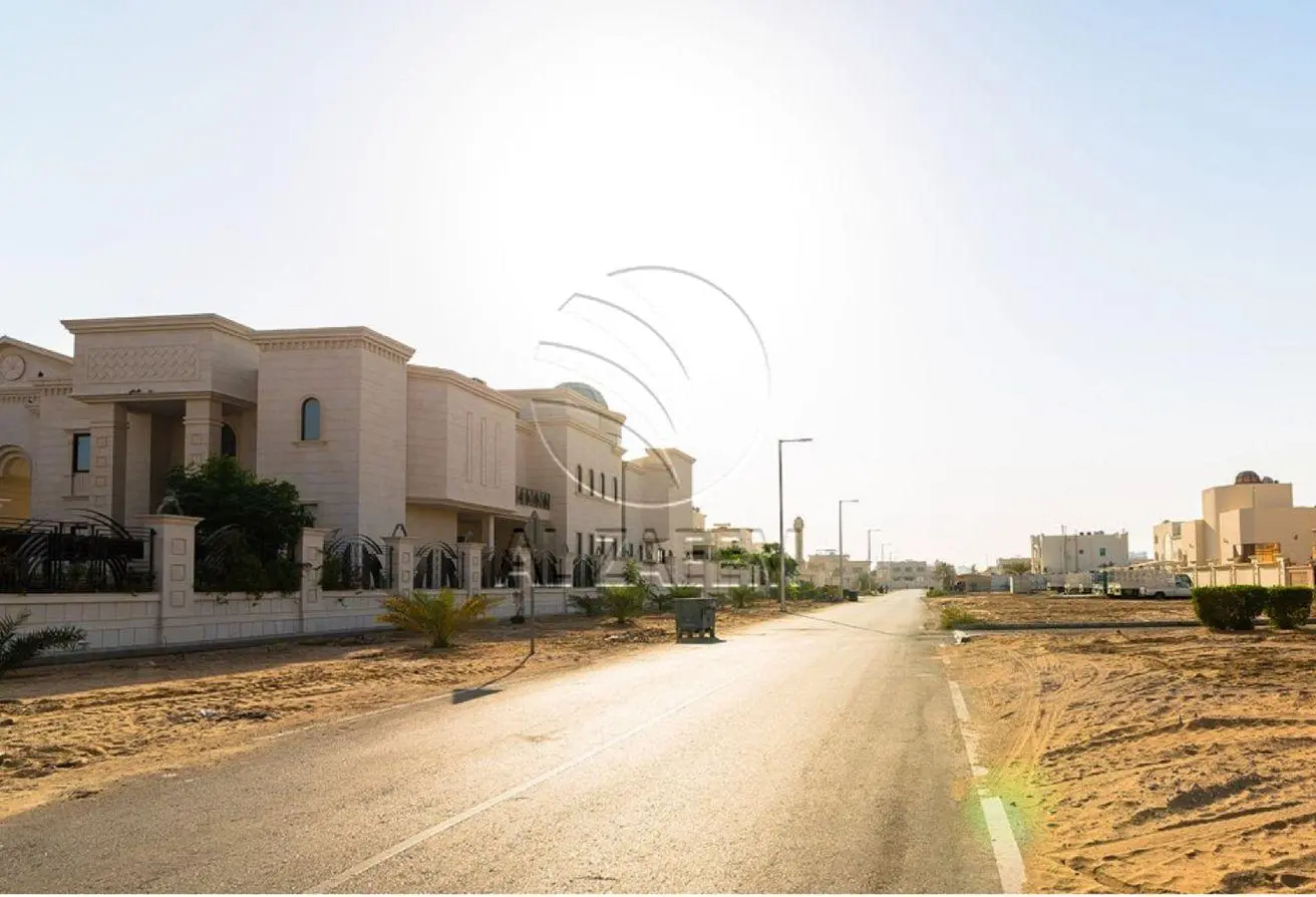 BIG Plot! Near the Entrance| Direct Road Access