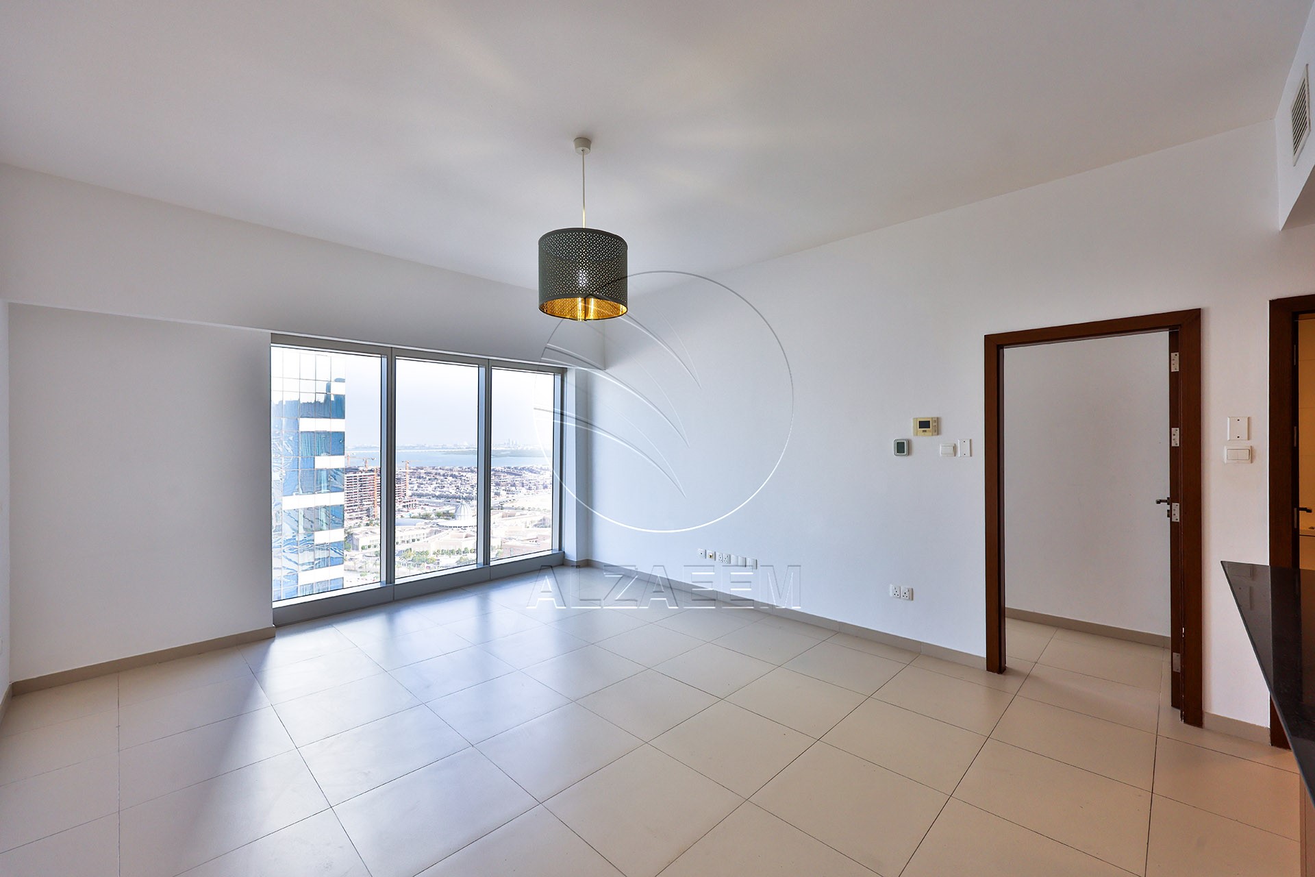 Sea View | High Floor | VACANT | Up to 4 Payments