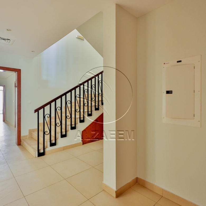 Spacious Villa | Double row middle | Upcoming!