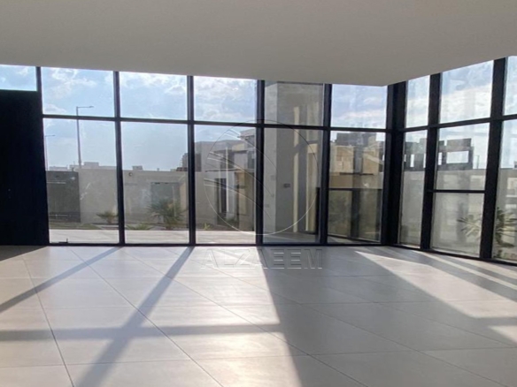 √ Landscaped Area | 6 Masters | Modern Finishing √