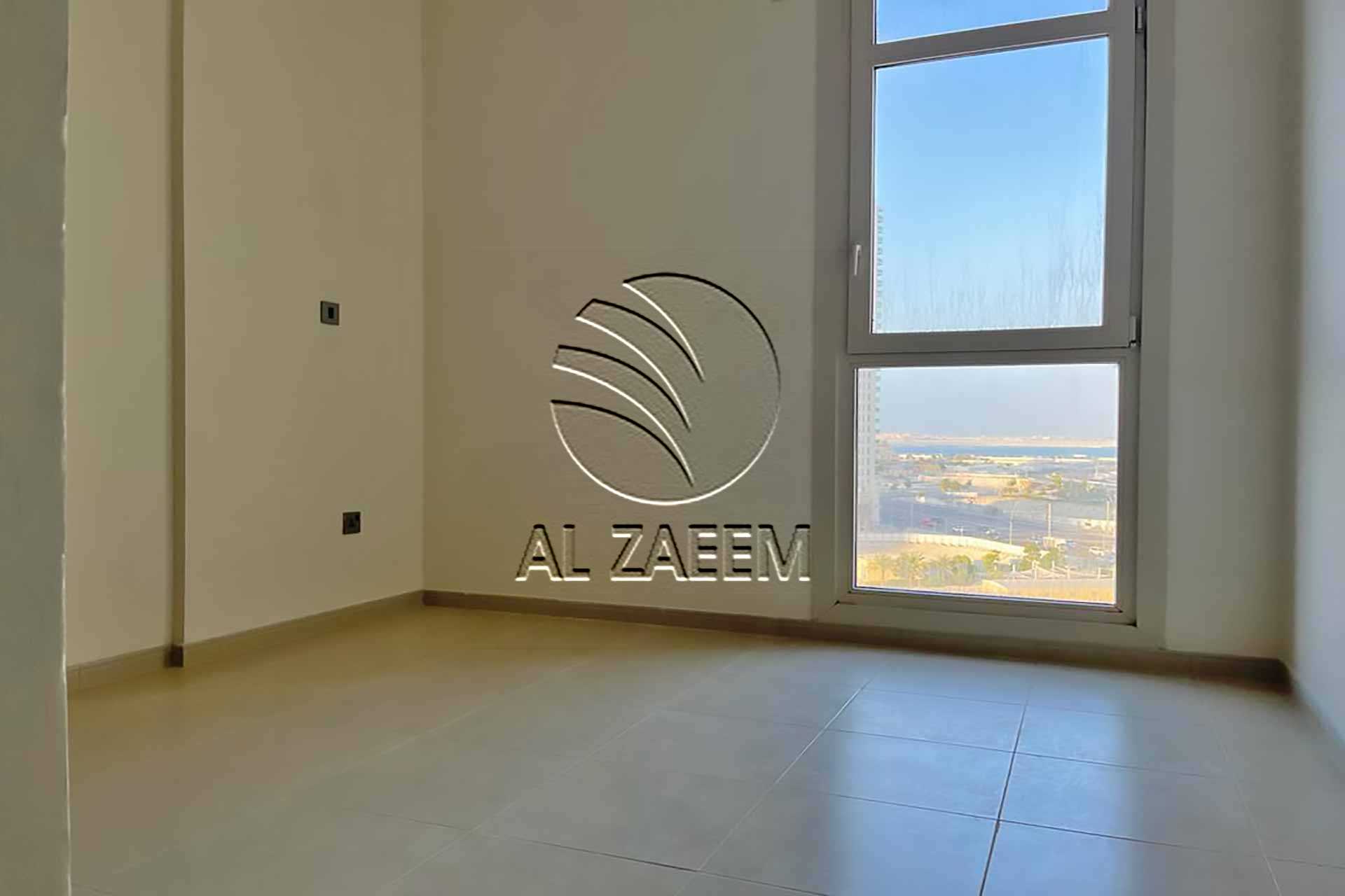 Vacant | Up to 4 Payments | Sea and Canal Views