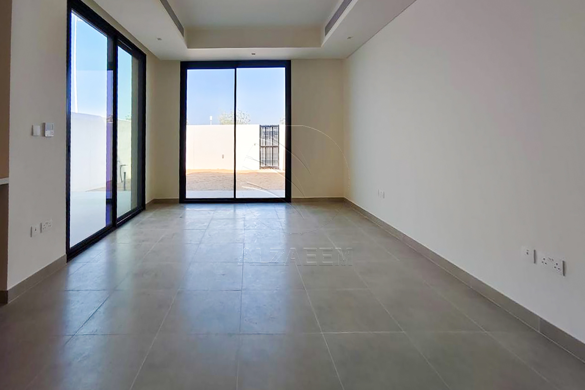 Single Row | Semi Furnished | Near Amenities