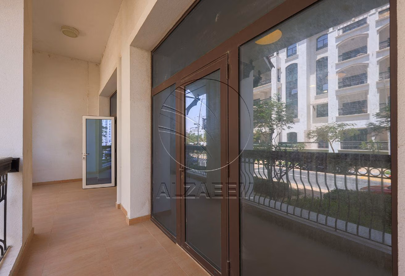 Big Terrace | Near Amenities | Up to 4 Payments