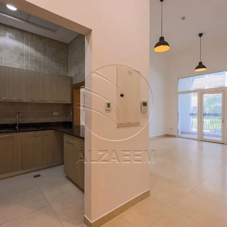 Big Terrace | Near Amenities | Up to 4 Payments