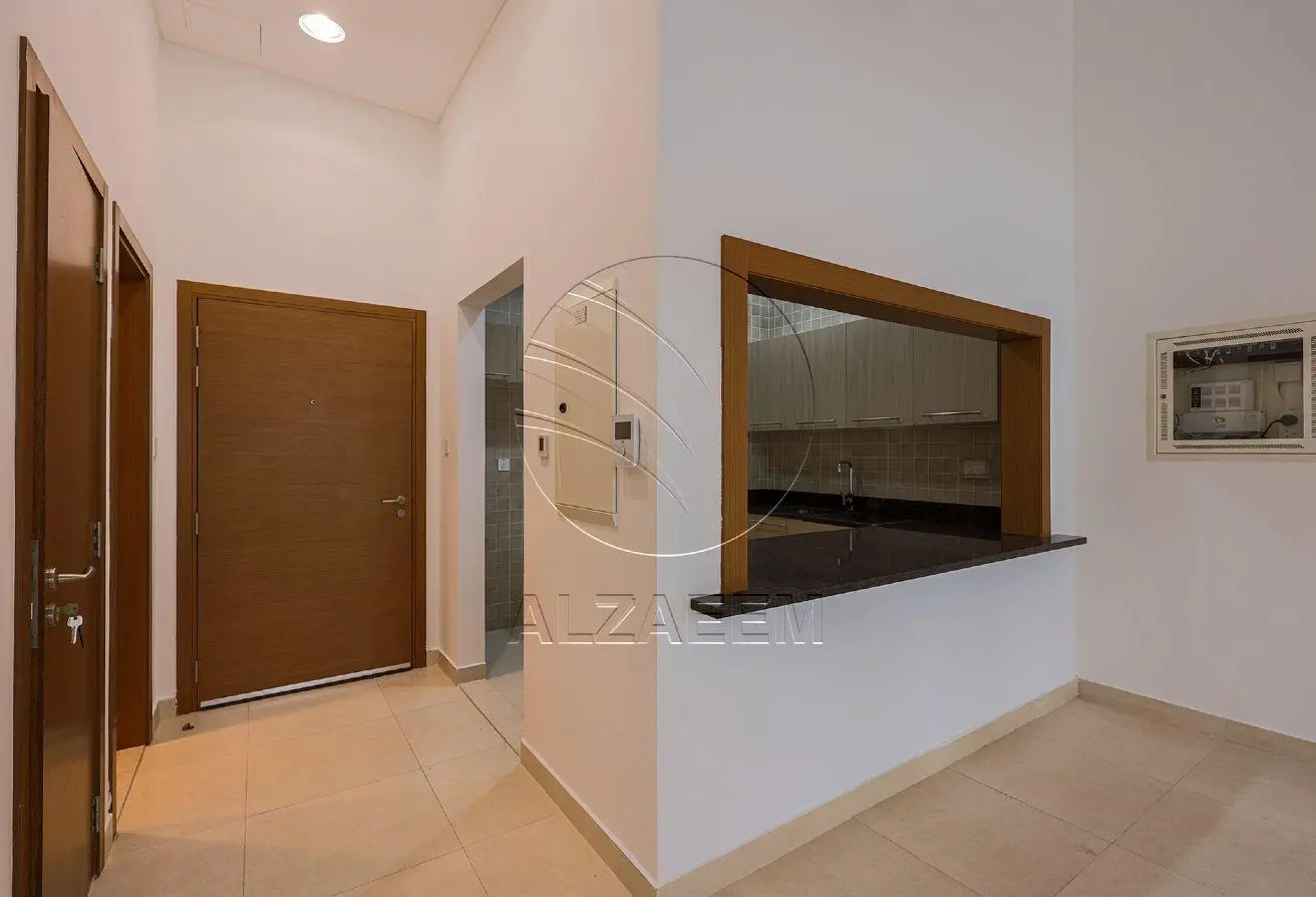 Big Terrace | Near Amenities | Up to 4 Payments